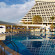 Фото Sheraton Grand Doha Resort & Convention Hotel